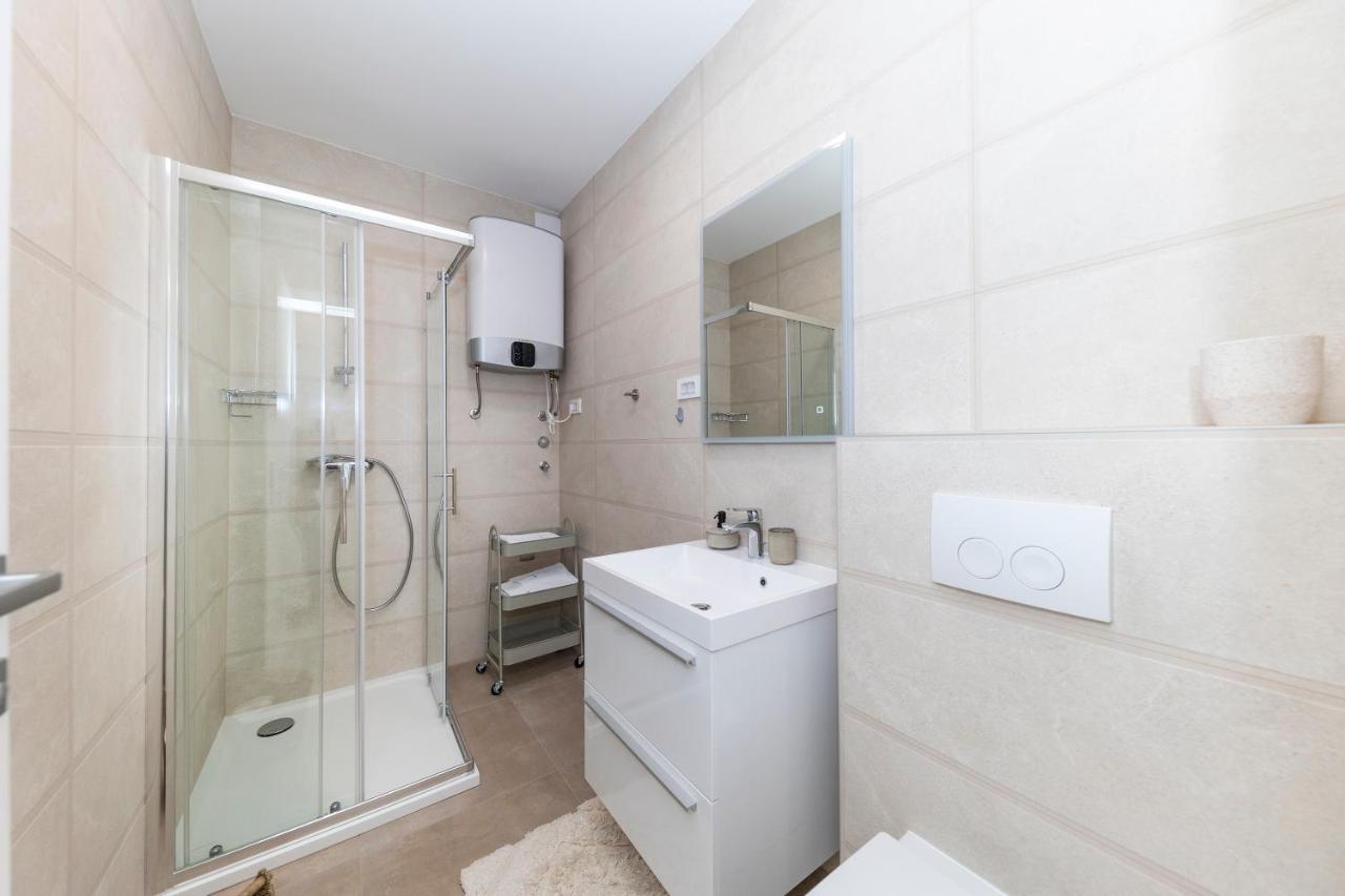 זאדאר Apartman 4U מראה חיצוני תמונה